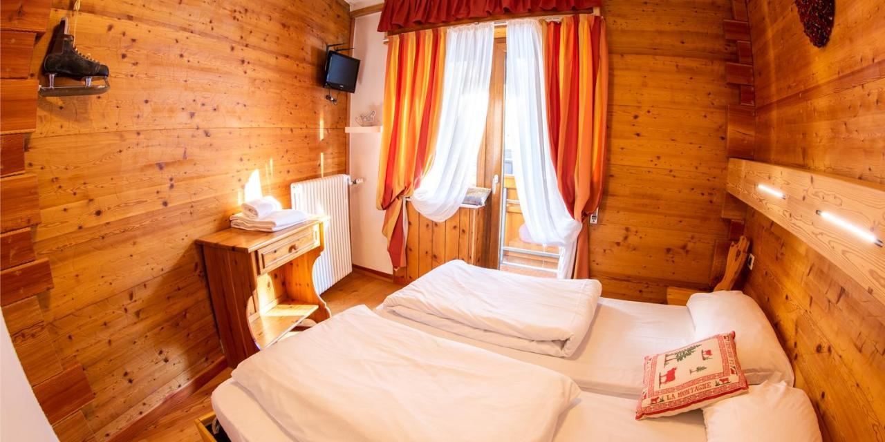 Hotel Capriolo Мадезімо Екстер'єр фото