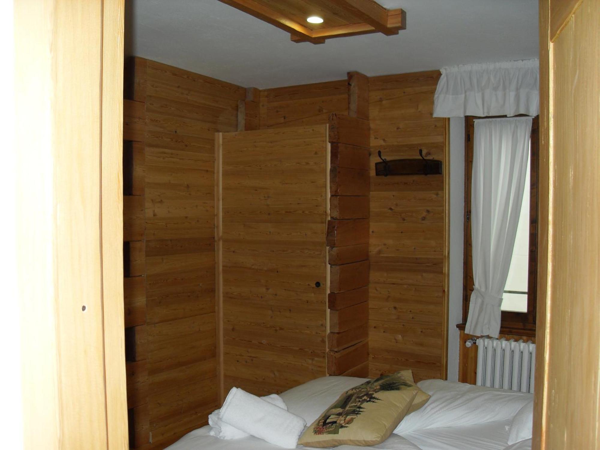 Hotel Capriolo Мадезімо Екстер'єр фото