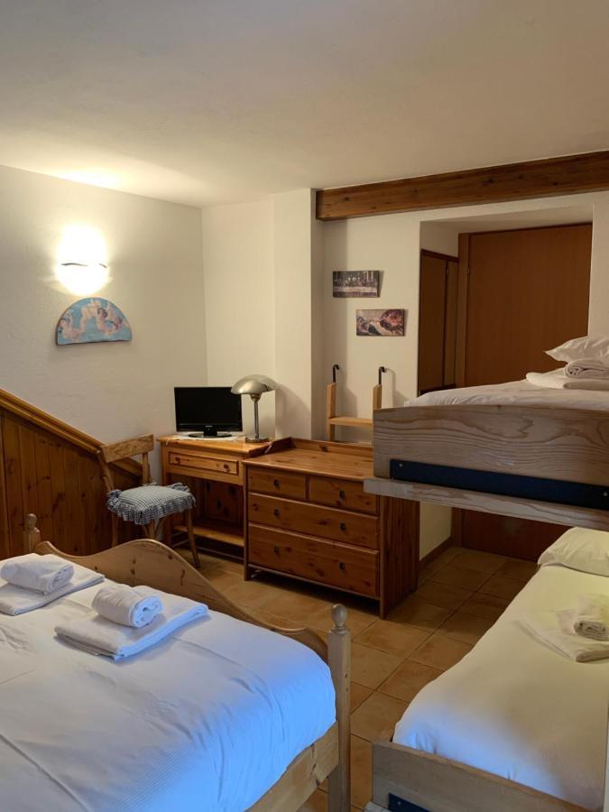 Hotel Capriolo Мадезімо Екстер'єр фото