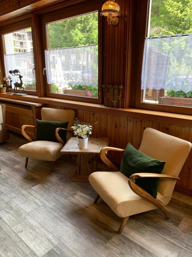 Hotel Capriolo Мадезімо Екстер'єр фото